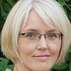 Geschäftsführerin Ramona Knust